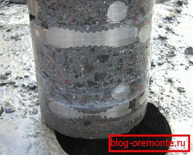 Dijamantska krunica prošla je beton i rebar. Dijamantska krunica prošla je beton i rebar.