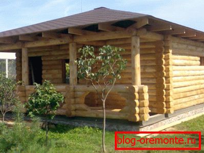 Hrastova drvena građa kao glavni građevinski materijal Hrastova drvena građa kao glavni građevinski materijal