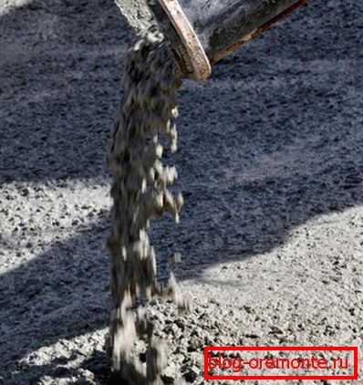 Za poboljšanje svojstava cementa, treba dodati posebne supstance. Za poboljšanje svojstava cementa, treba dodati posebne supstance.