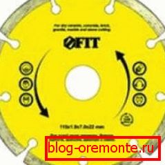 Postavite disk u smeru strelice. Postavite disk u smeru strelice.