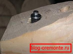 Za pričvršćivanje prvog reda drveta do metalne osnove najbolje je koristiti pričvršćene spojeve Za pričvršćivanje prvog reda drveta do metalne osnove najbolje je koristiti pričvršćene spojeve