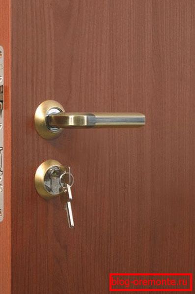 Interijer vrata sa tremom, debljina debljina unutrašnjih vrata