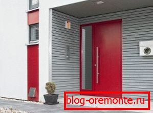 Ulazna vrata u industrijske prostorije. vrata ulazne dimenzije