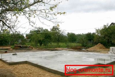 Idealno čvrsta betonska osnova Idealno čvrsta betonska osnova