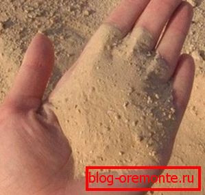 Koristite samo prepliveni i opran pesak. Koristite samo prepliveni i opran pesak.