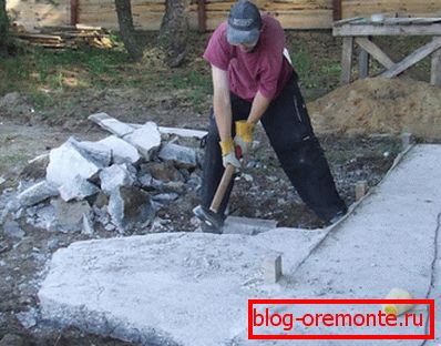 Kako uništiti beton sa mahom Kako uništiti beton sa mahom