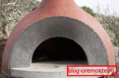 Amaterska fotografija peći u kojoj se koristi sličan materijal. Amaterska fotografija peći u kojoj se koristi sličan materijal.