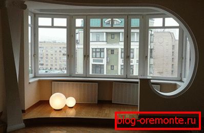 Laminat na balkonu