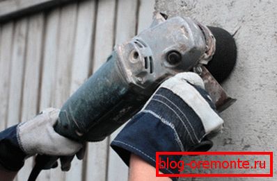 Betonsko brušenje sa dijamantskim točkovima. Betonsko brušenje sa dijamantskim točkovima.
