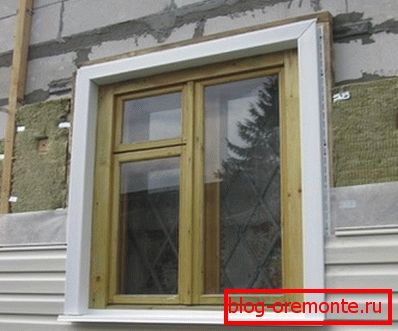 Iznad fasade gaziranog betona može se okrenuti sa strane.
