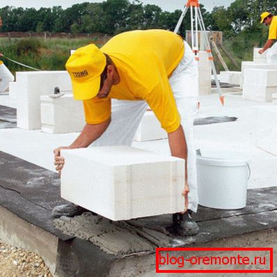 Ugradnja uglovog bloka. Ugradnja uglovog bloka.