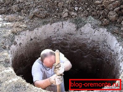 Ručno će biti izuzetno teško kopati rupu Ručno će biti izuzetno teško kopati rupu