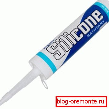Oblažite zaptivače. Oblažite zaptivače.